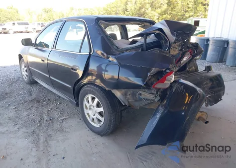 2002 Honda Accord 2.3 Se z USA, uszkodzony, nr VIN 1HGCG56752A041233